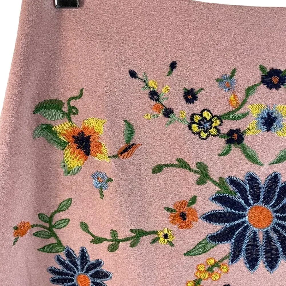 Floral Boho Embroidered Mini Skirt Size Medium